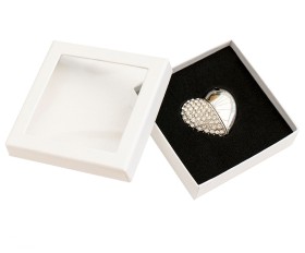 Heart Shaped USB Drive Stick and White Presentation Case