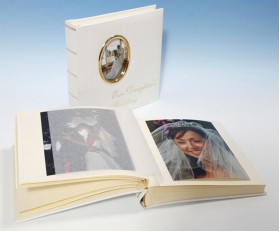 St James Classic Two - Cameo Wedding Photo Album - Page Size 12 1/2" x 12 1/4" 