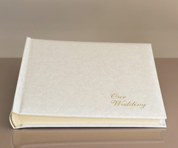 Romantica Classic Two - Wedding Album - Page Size 12 1/2" x 12 1/4"