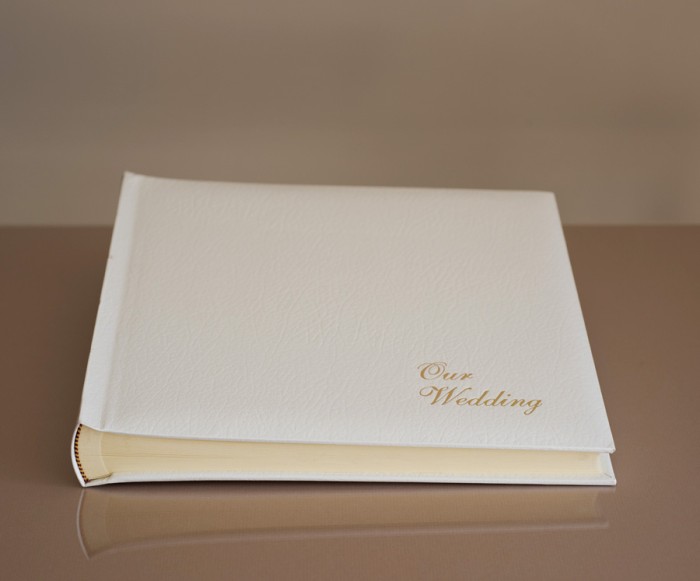 St James Classic Two - Wedding Album - Page Size 12 1/2" x 12 1/4"